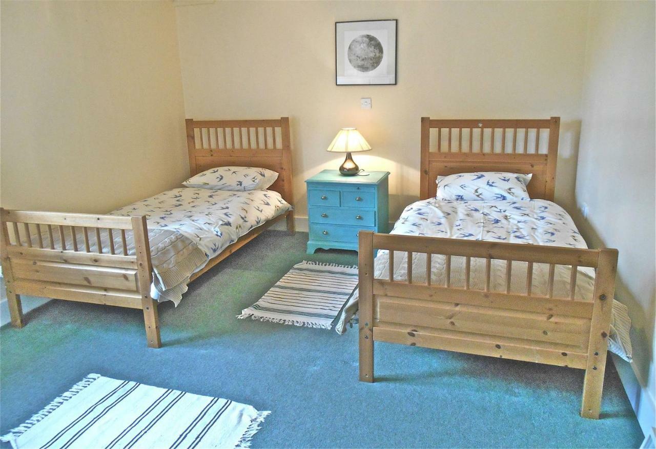 Spacious Swallow Cottage Tisbury Kültér fotó